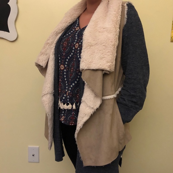 Faux Fur and Suede Shearling Vest - Picture 14 of 14